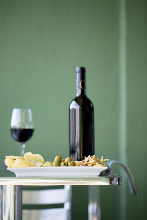 Hostal Alhambra - Adults Only Nerja Oda fotoğraf